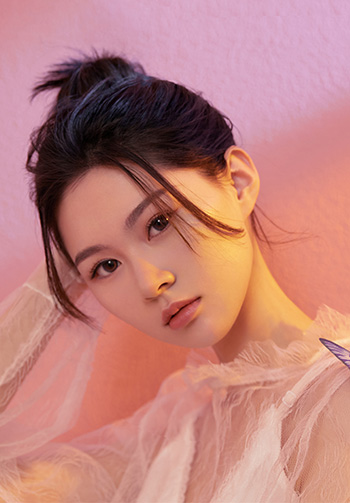 阿悠悠个人图片