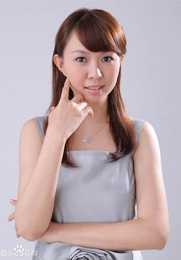 卓依婷个人图片
