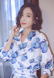 杨恭如个人图片