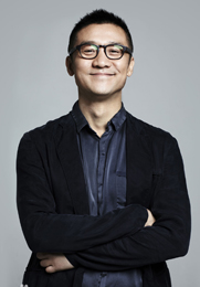 黄志忠个人图片