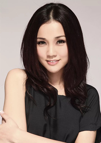 谢安琪个人图片