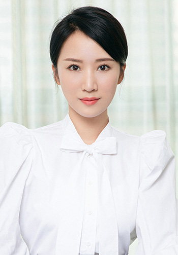 李念个人图片