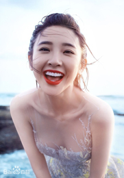 唐艺昕个人图片