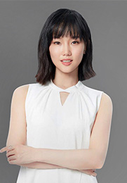 黄龄个人图片