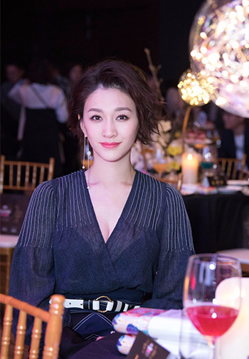 李小冉个人图片